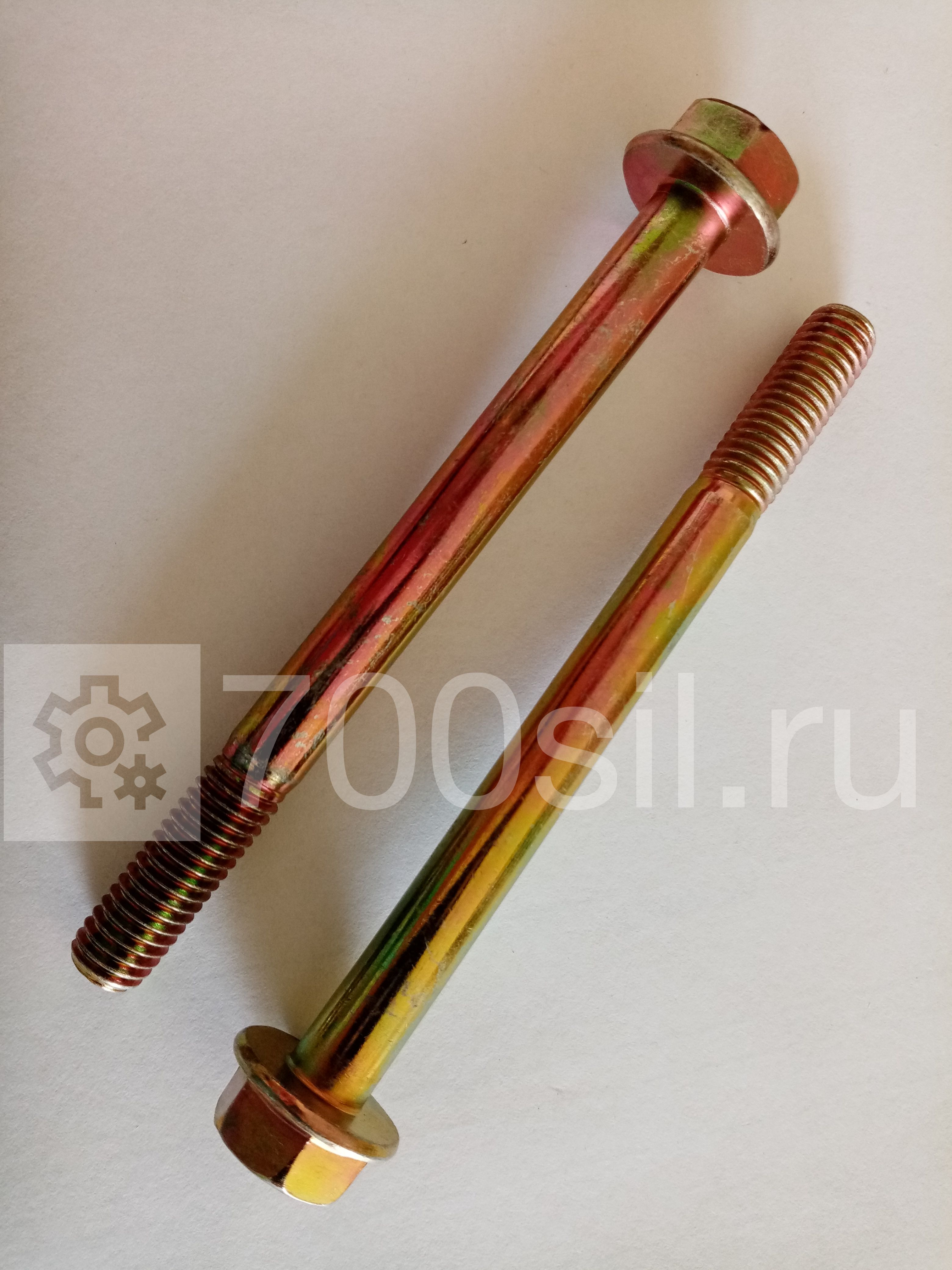 Болт крепления крышки клапанов ГБЦ WP10