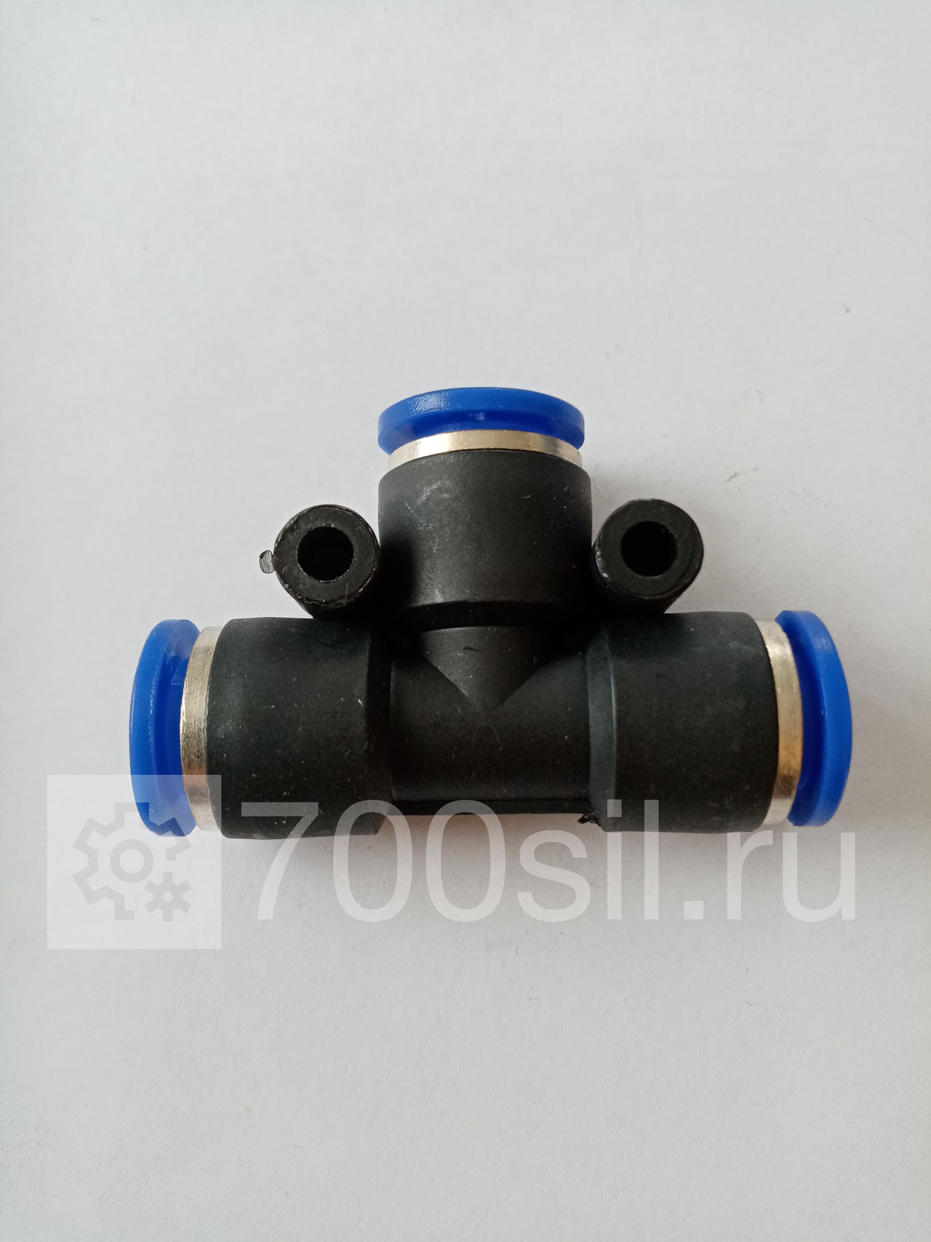 Фитинг (тройник) с двойным замком D-10 мм