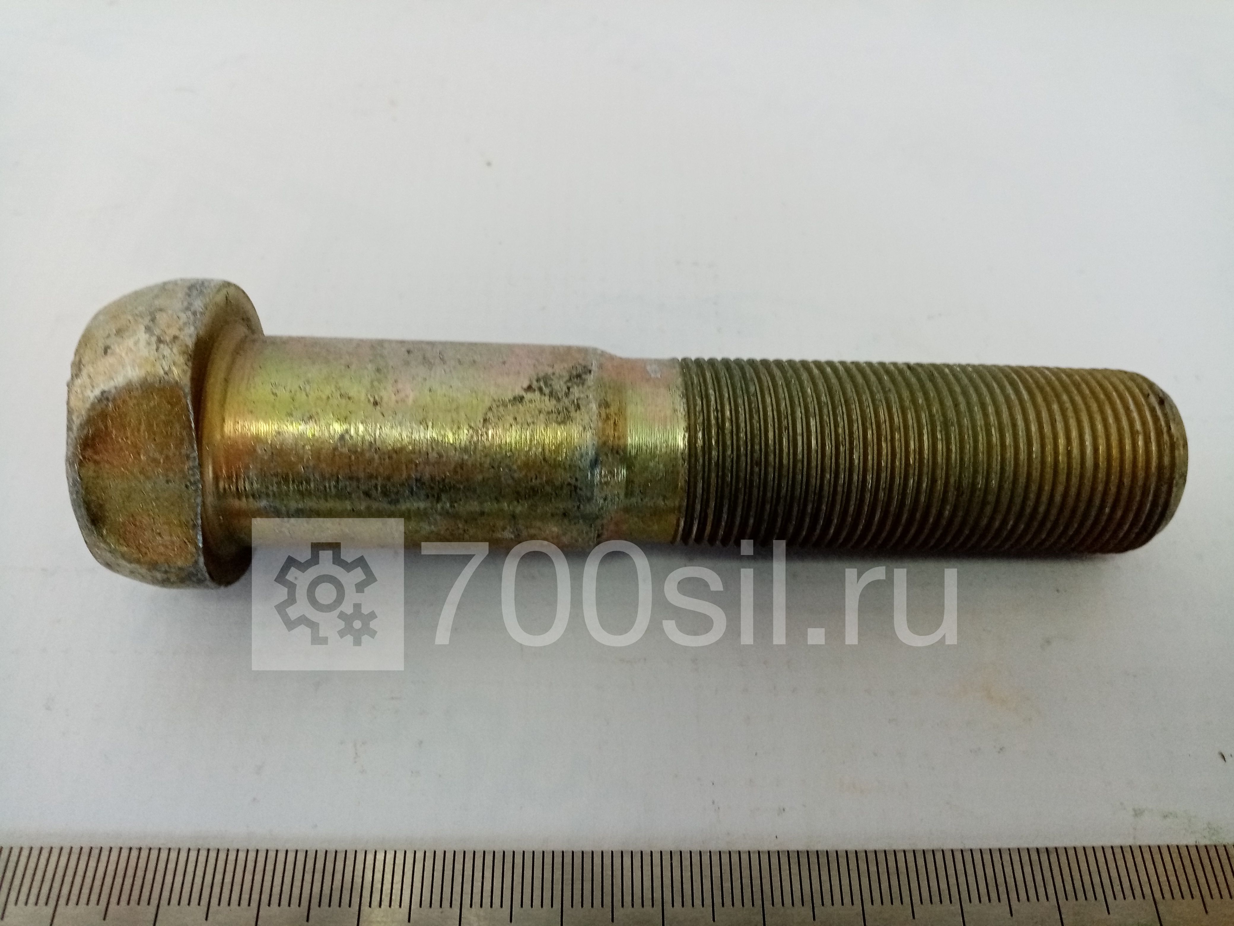 Болт колеса Ф23